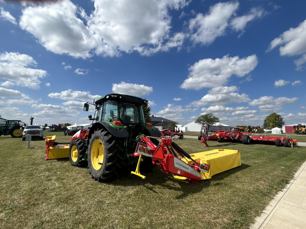 Disc Mowers image 3